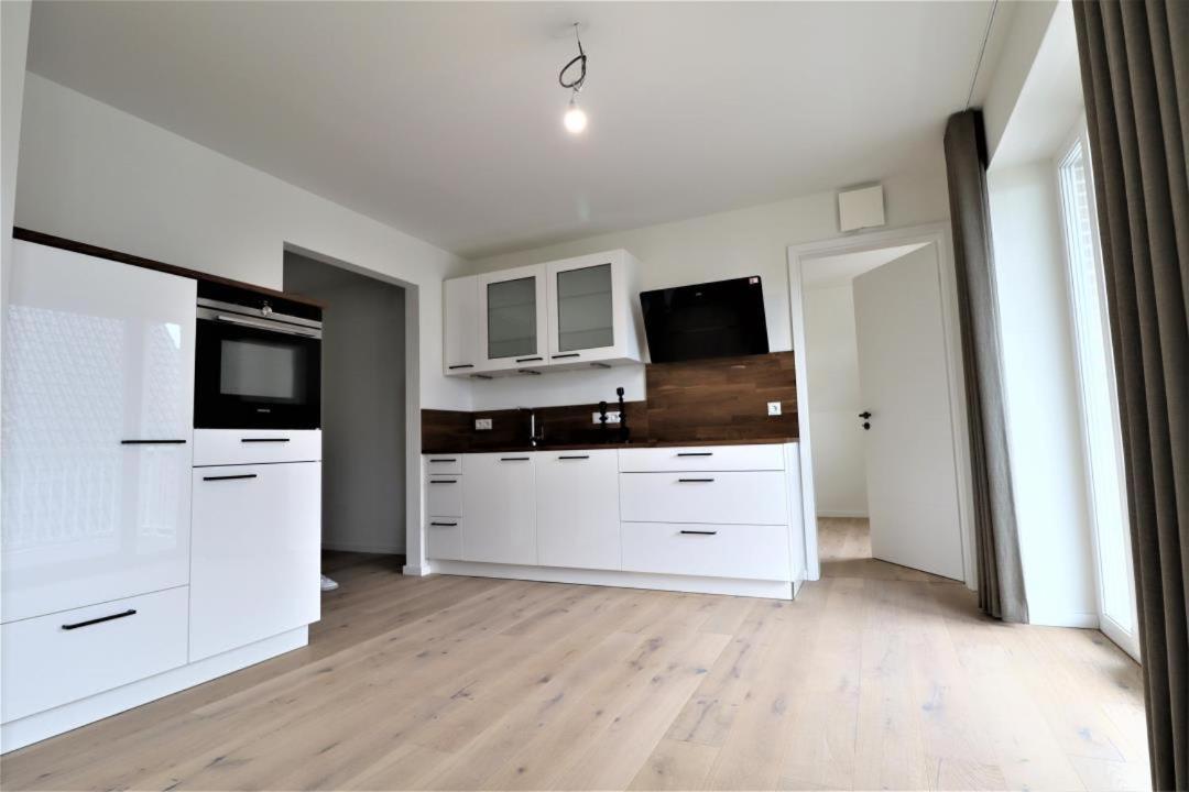Villa Dornkamp 4 - Luxurioese Ferienwohnung Fuer 4 Personen Inklusive Balkon Und Sauna Timmendorfer Strand Bagian luar foto
