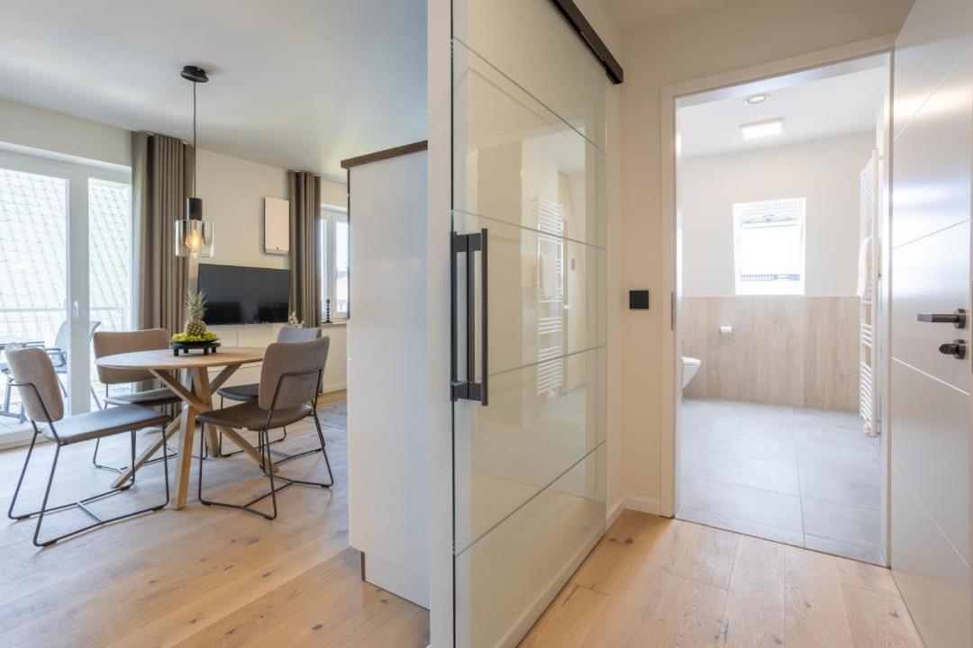 Villa Dornkamp 4 - Luxurioese Ferienwohnung Fuer 4 Personen Inklusive Balkon Und Sauna Timmendorfer Strand Bagian luar foto