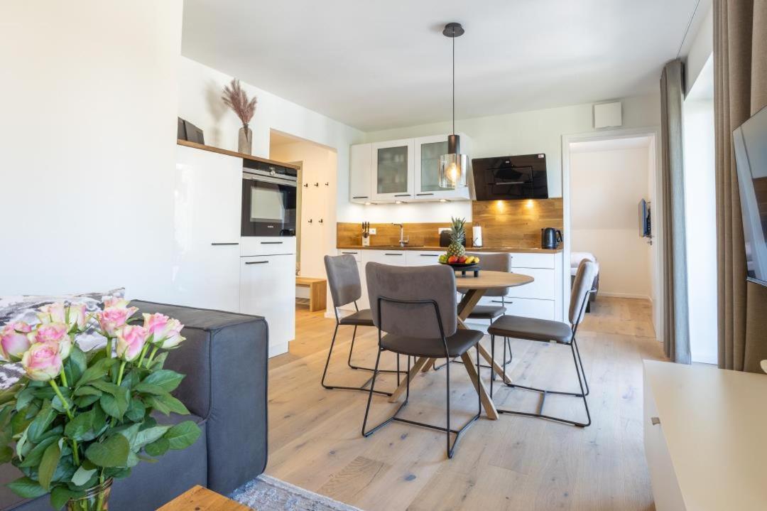 Villa Dornkamp 4 - Luxurioese Ferienwohnung Fuer 4 Personen Inklusive Balkon Und Sauna Timmendorfer Strand Bagian luar foto